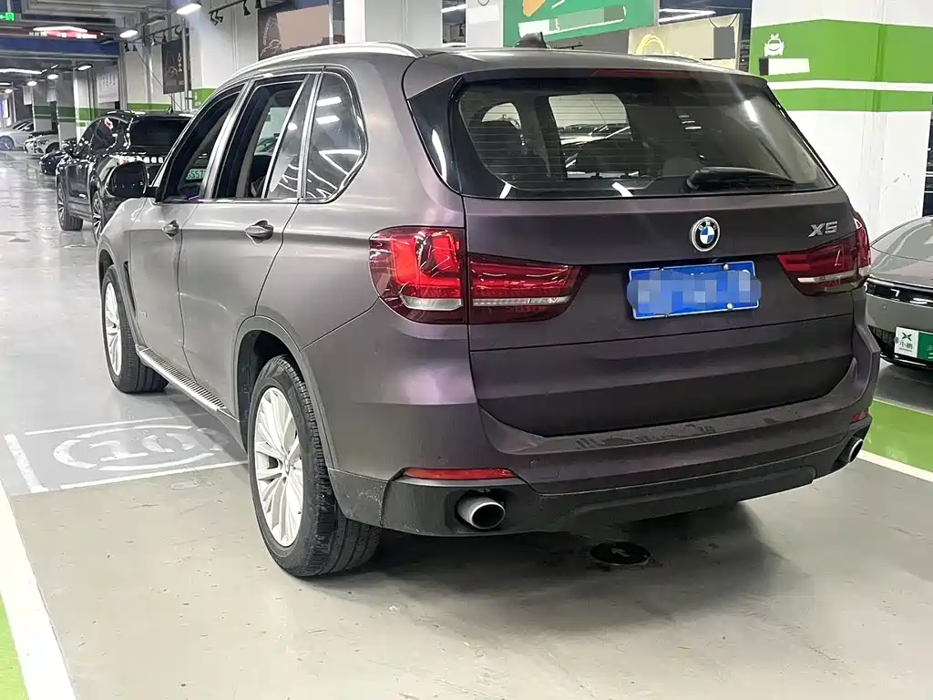BMW X5 (Import) — миниатюра 7