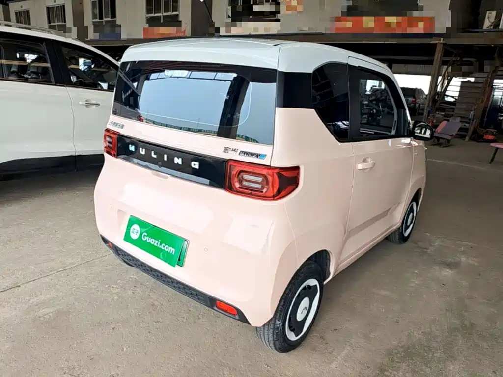 Wuling MINIEV — миниатюра 7