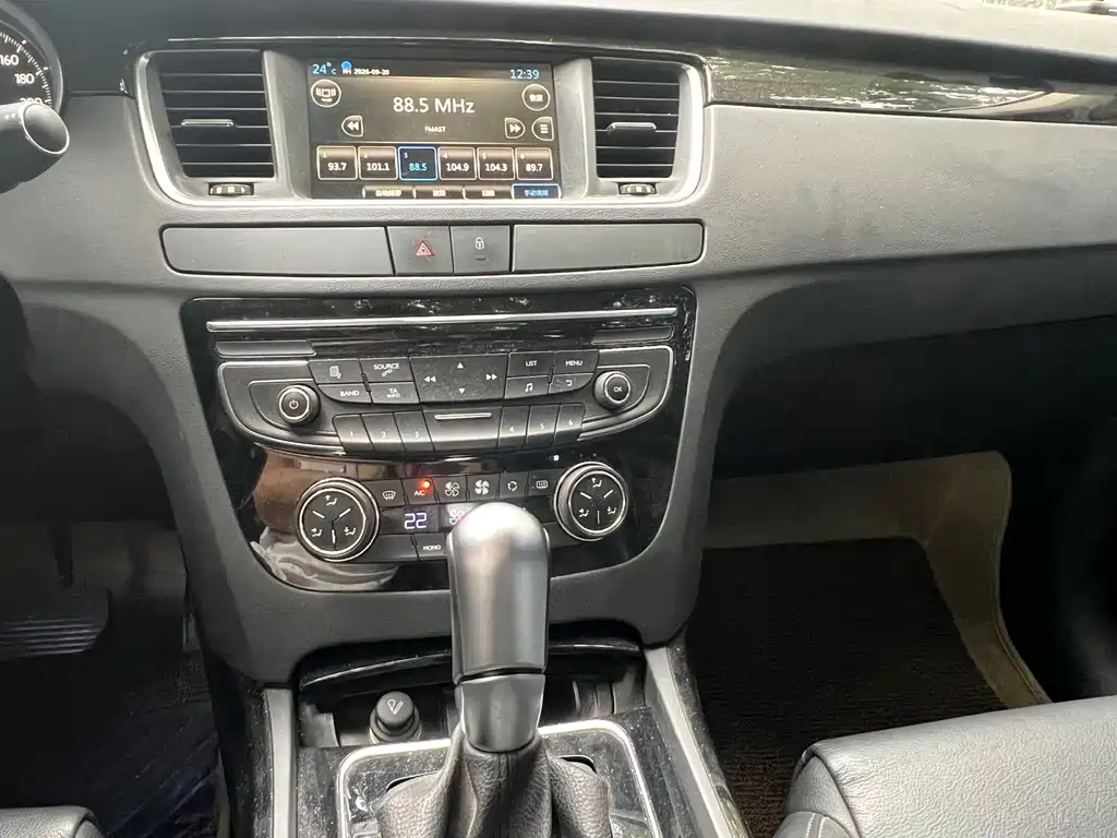 Peugeot 508 — миниатюра 10
