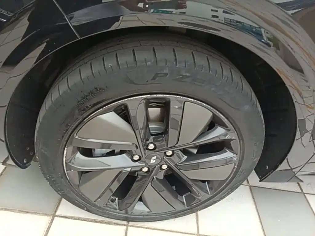 Li Auto Li L6 — миниатюра 23