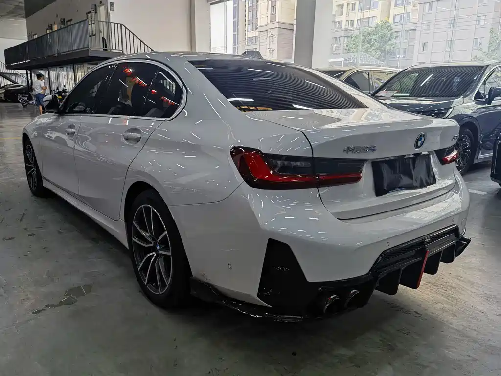 BMW 3 Series — миниатюра 6