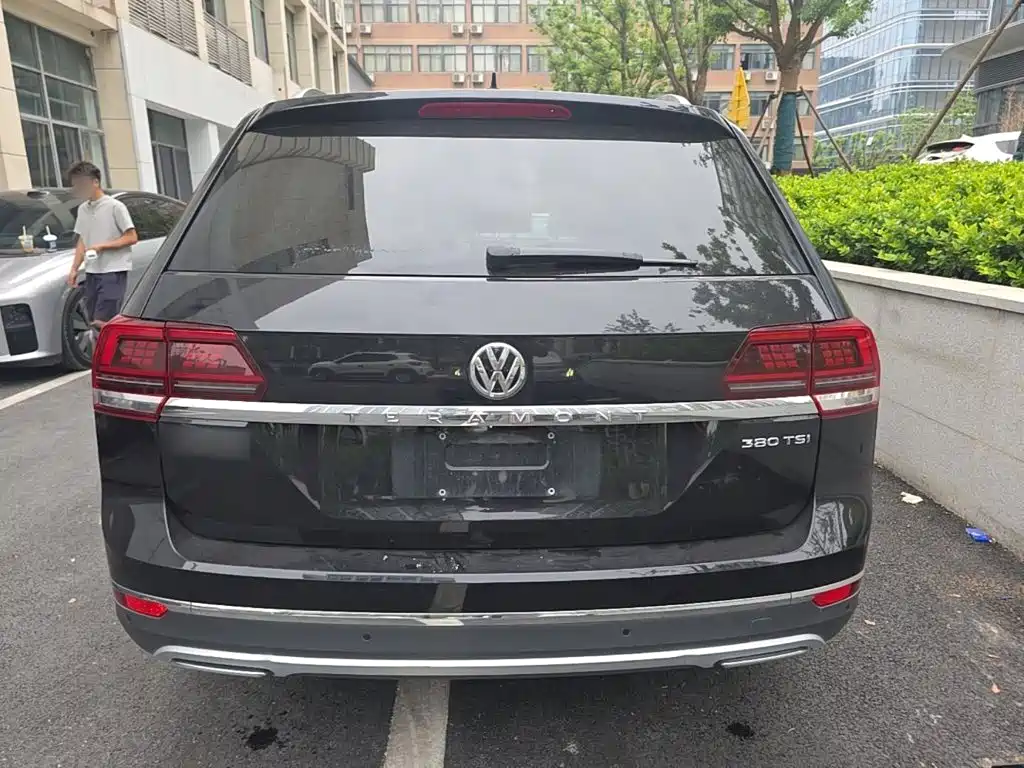 Volkswagen Teramont — миниатюра 6