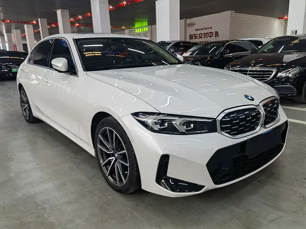 BMW 3 Series — миниатюра 3