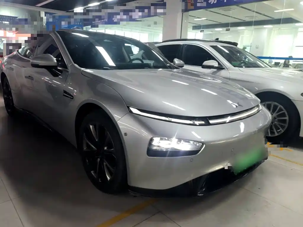 XPeng P7 — миниатюра 4