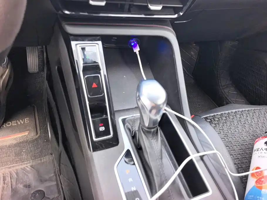 Roewe i5 — миниатюра 16