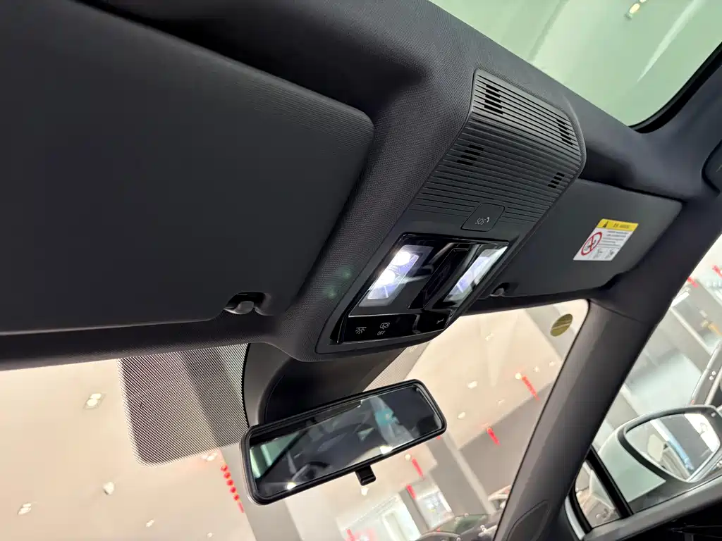 Volkswagen ID.4 Crozz — миниатюра 20