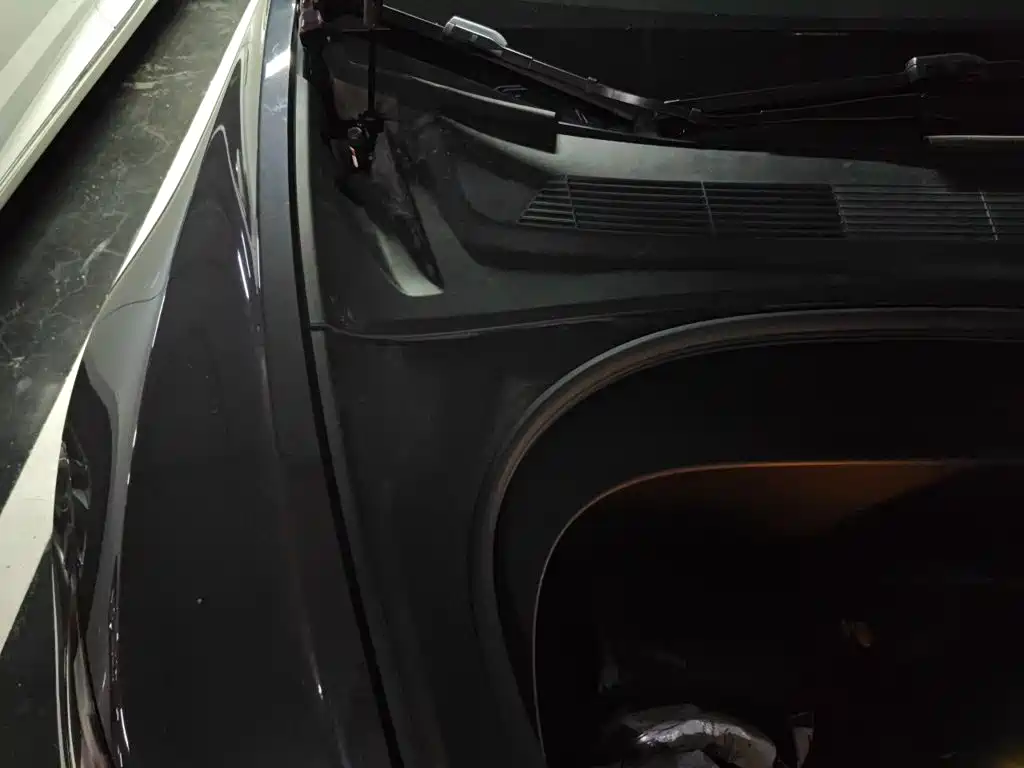 Tesla Model 3 — миниатюра 20