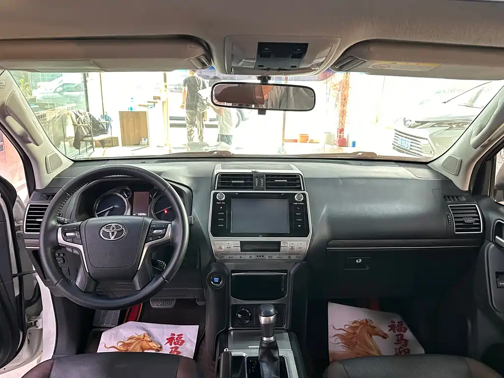 Toyota Prado — миниатюра 5