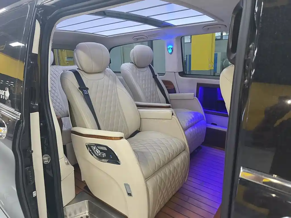 Mercedes-Benz Vito — миниатюра 10