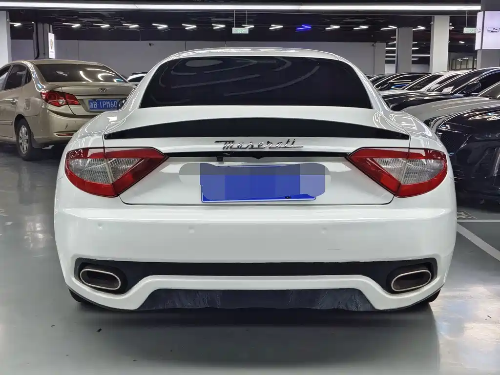 Maserati GranTurismo — миниатюра 11