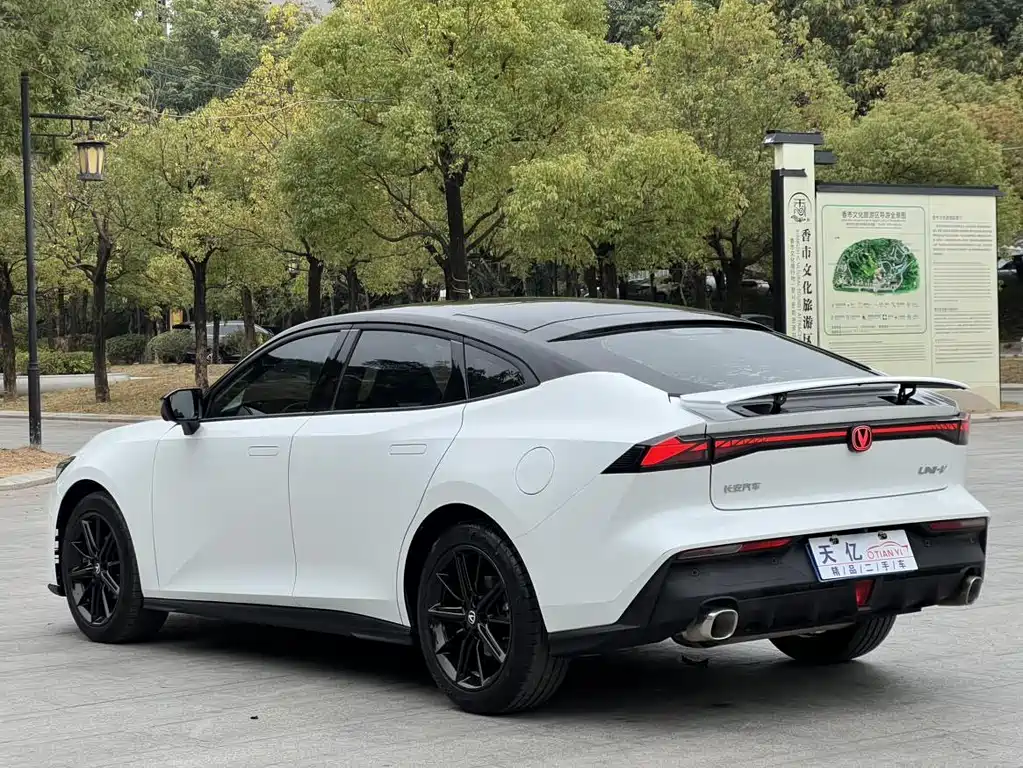 Changan UNI-V — миниатюра 12