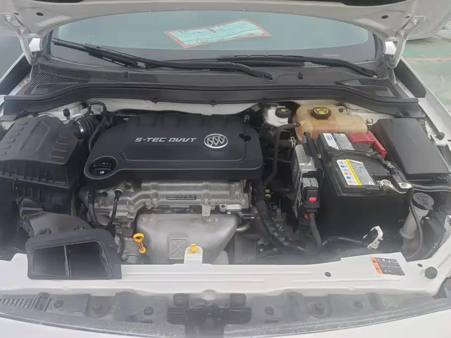 Buick Excelle — миниатюра 10