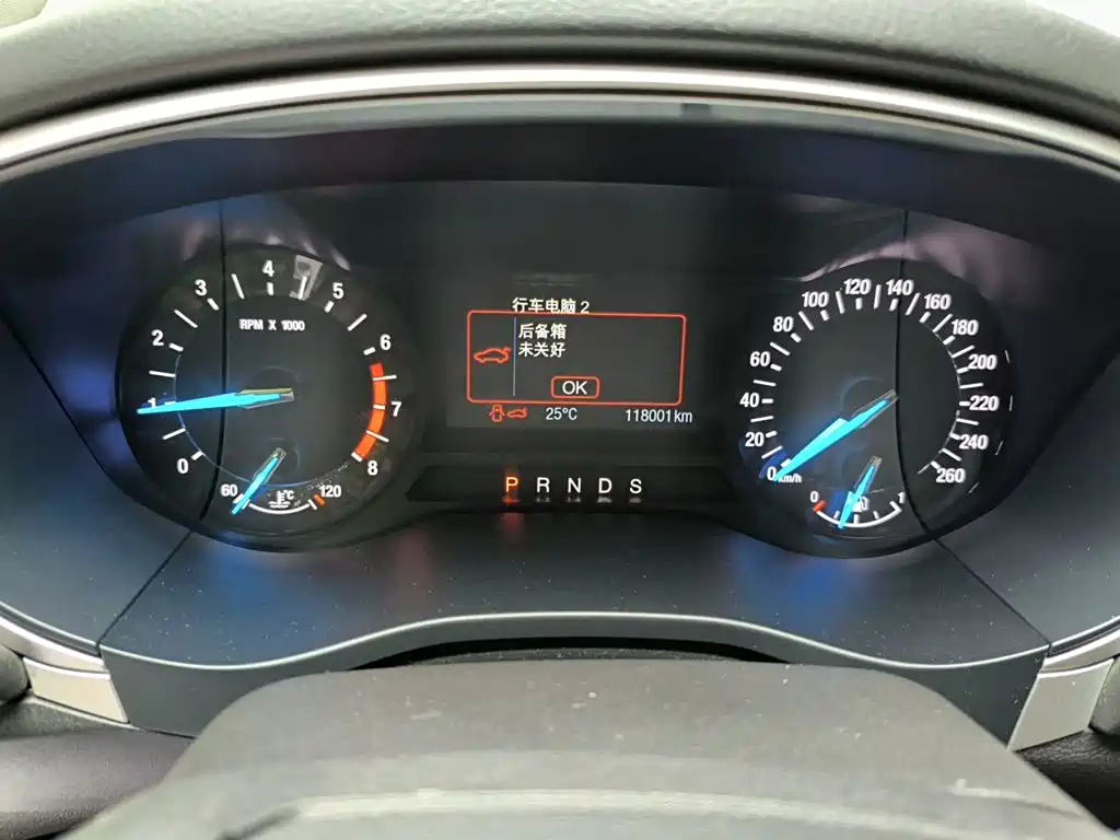 Ford Mondeo — миниатюра 5