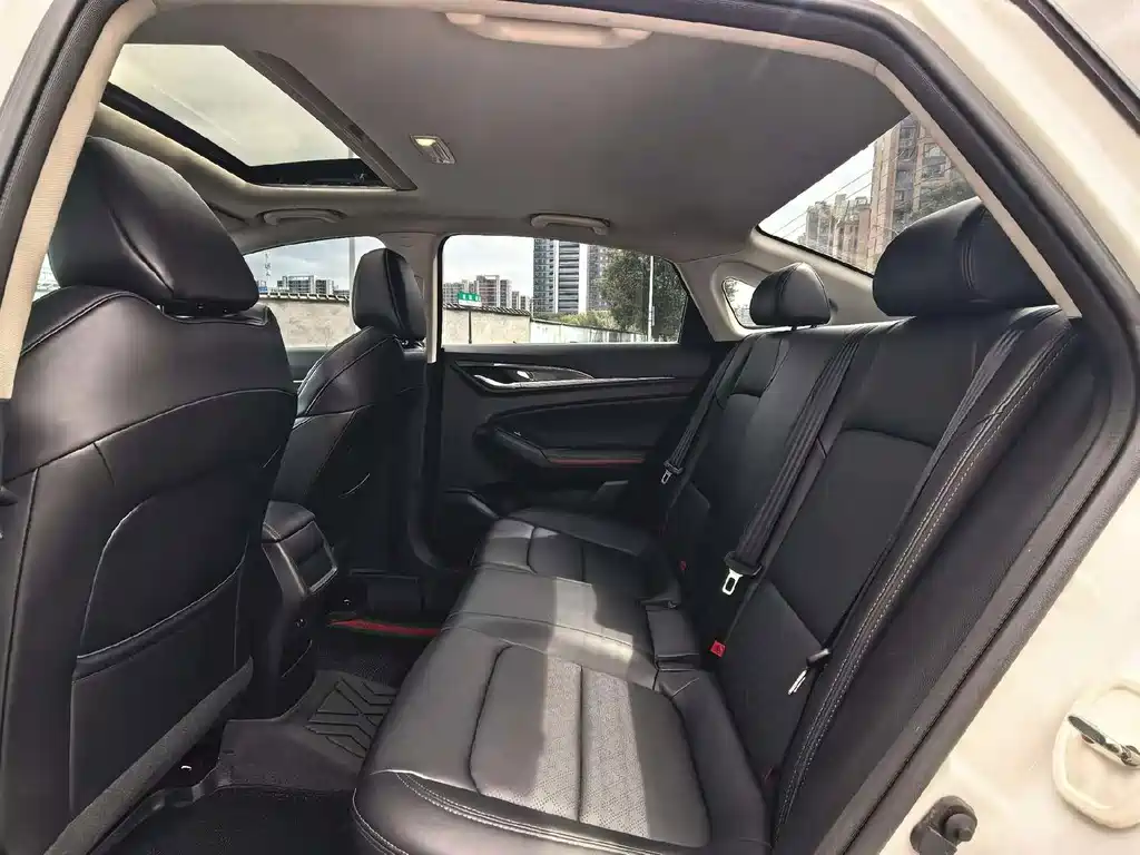 Changan Eado — миниатюра 6
