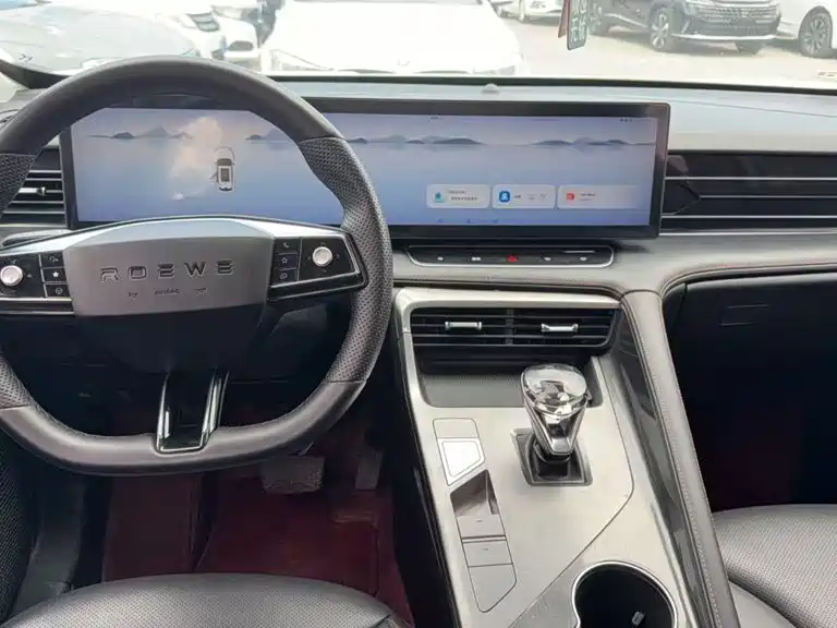 Roewe RX5 — миниатюра 4