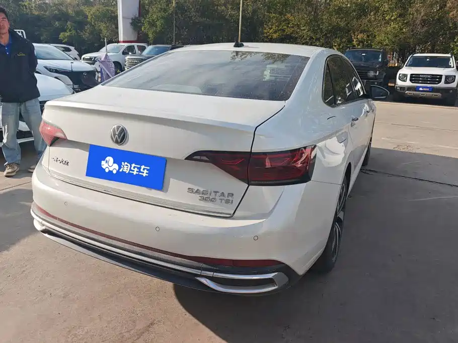 Volkswagen Sagitar — миниатюра 3