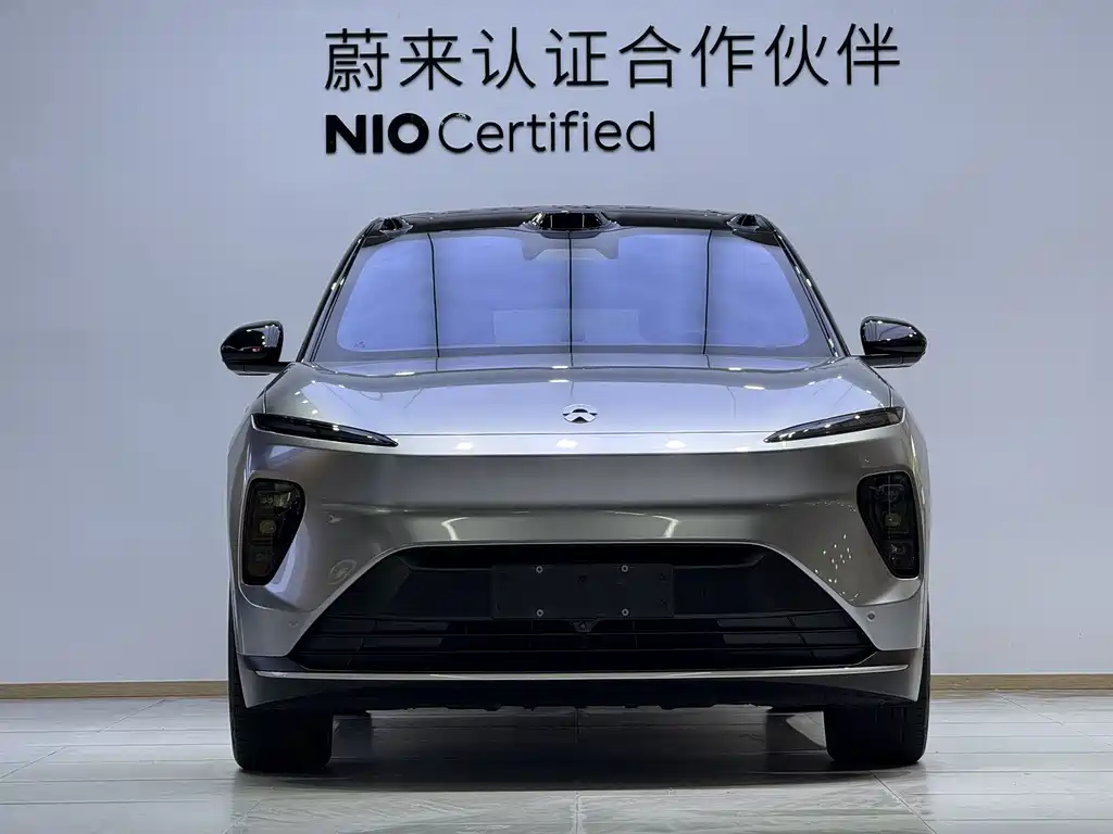 NIO ES8 — миниатюра 5