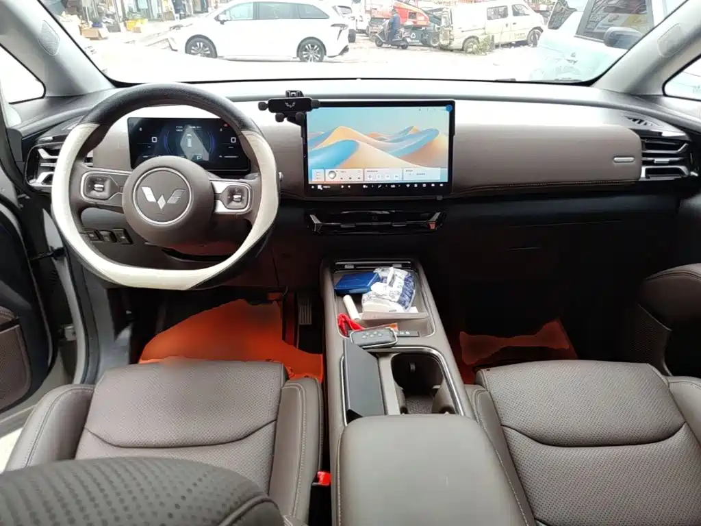 Wuling Xingguang 730 New Energy — миниатюра 10