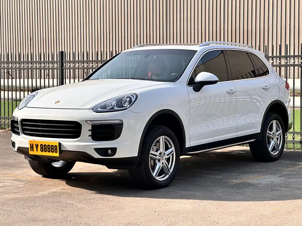 PORSCHE CAYENNE