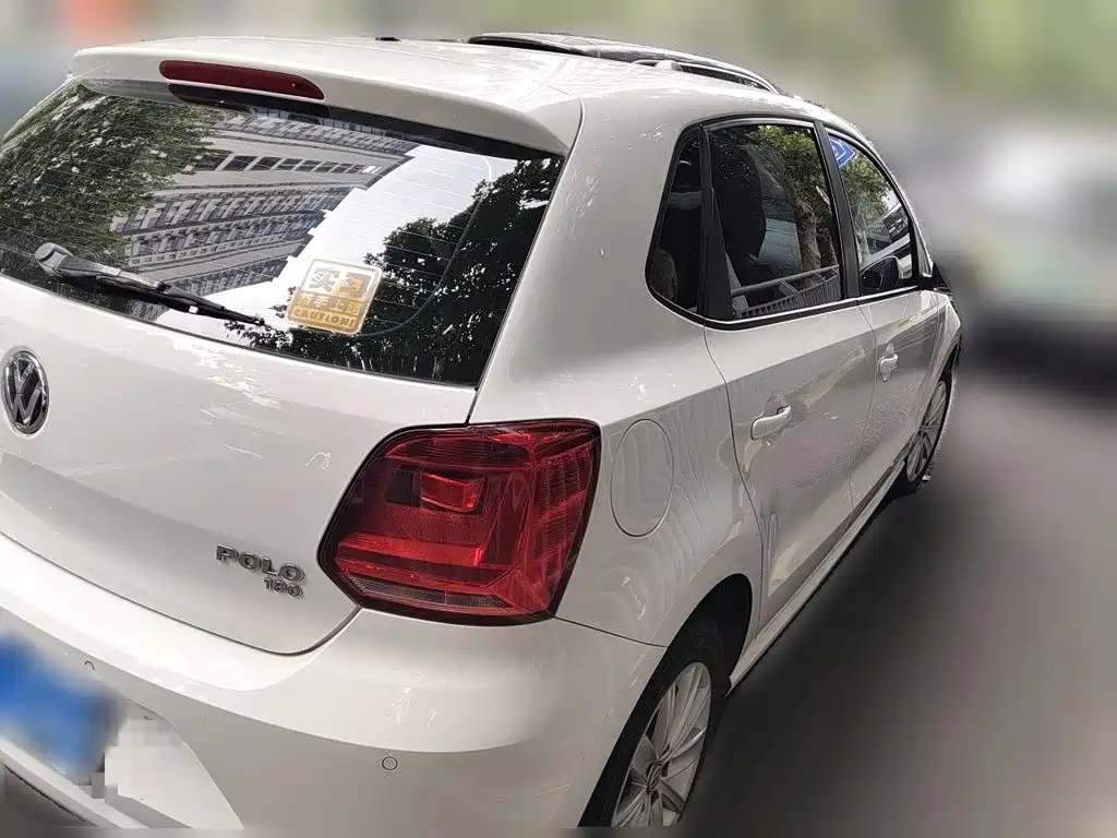 Volkswagen Polo — миниатюра 8