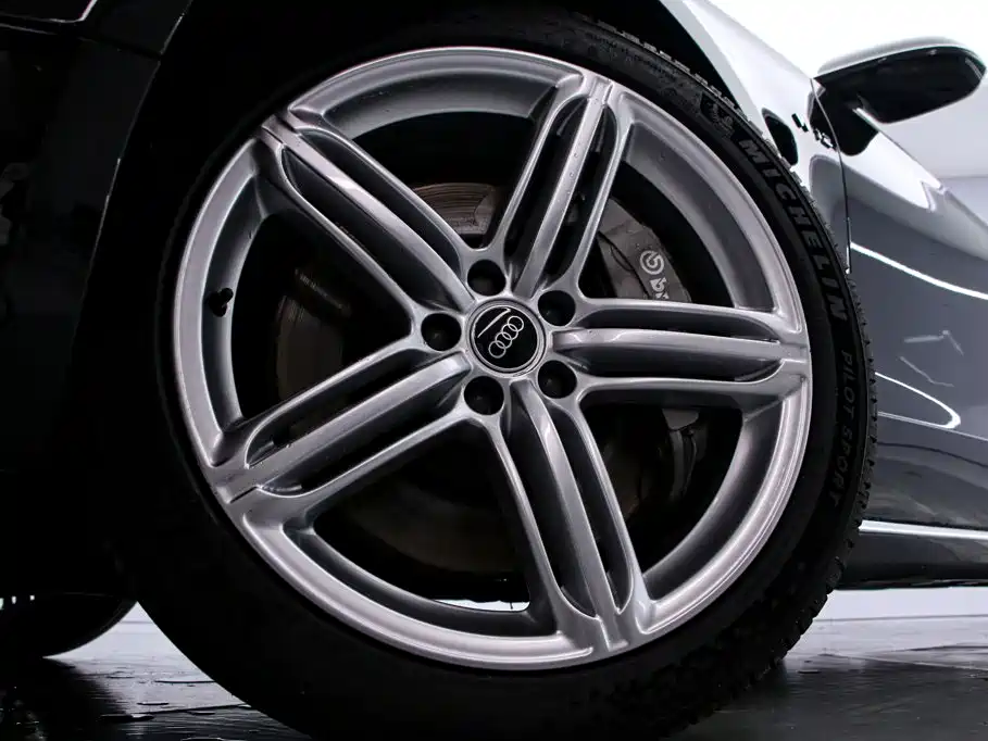Audi A8 — миниатюра 21