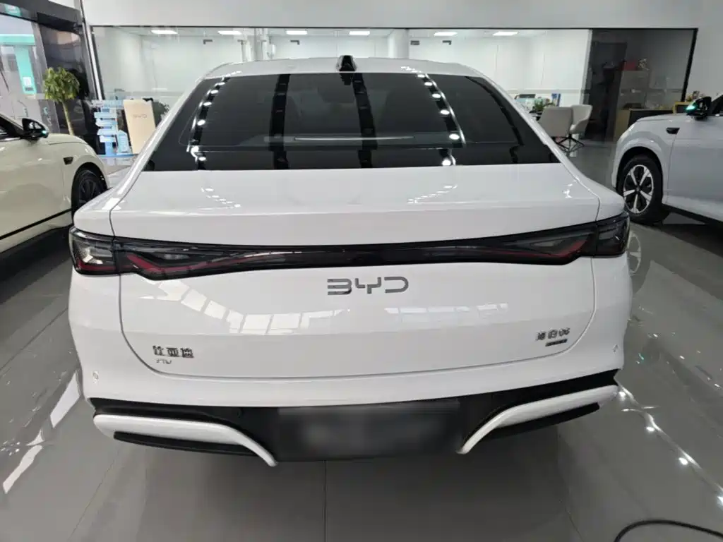 BYD Seal 06 — миниатюра 6