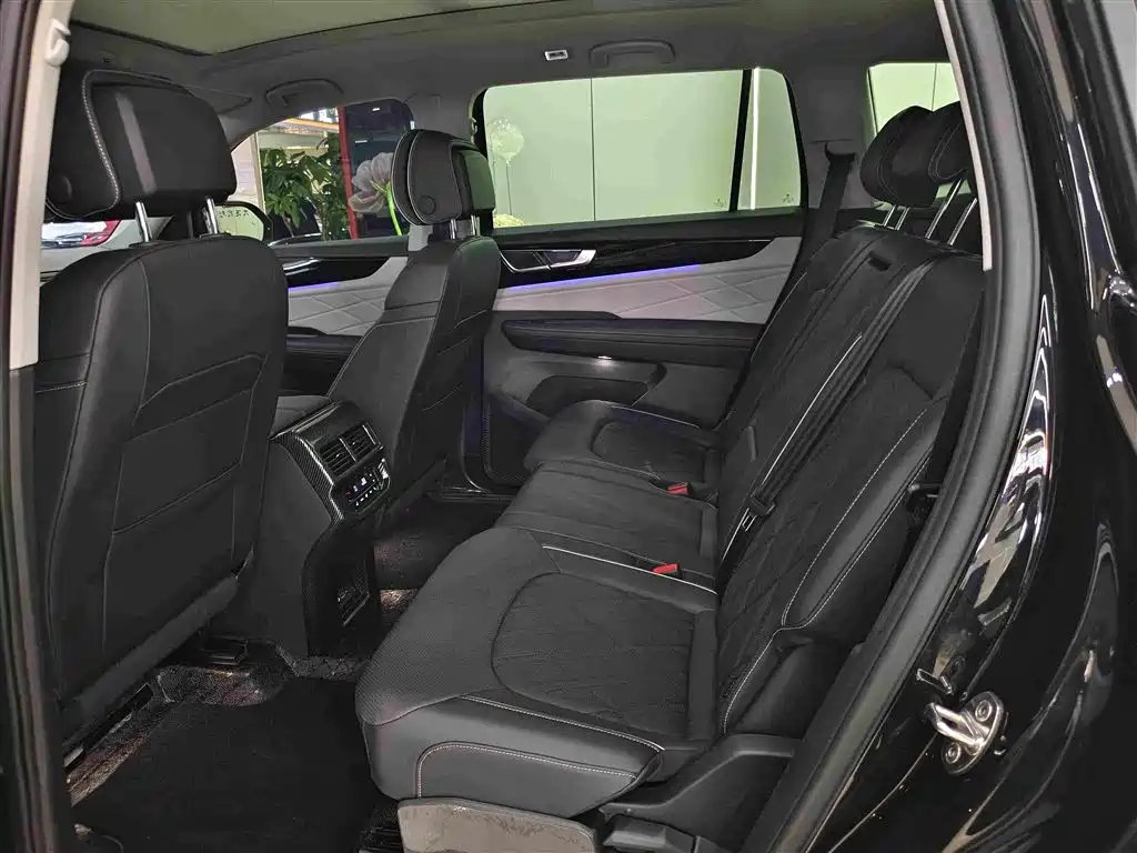 Volkswagen Teramont — миниатюра 5