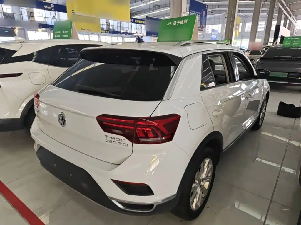 Volkswagen T-Roc — миниатюра 7
