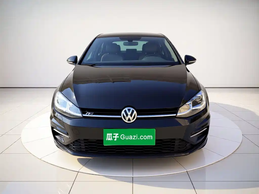 Volkswagen Golf — миниатюра 24