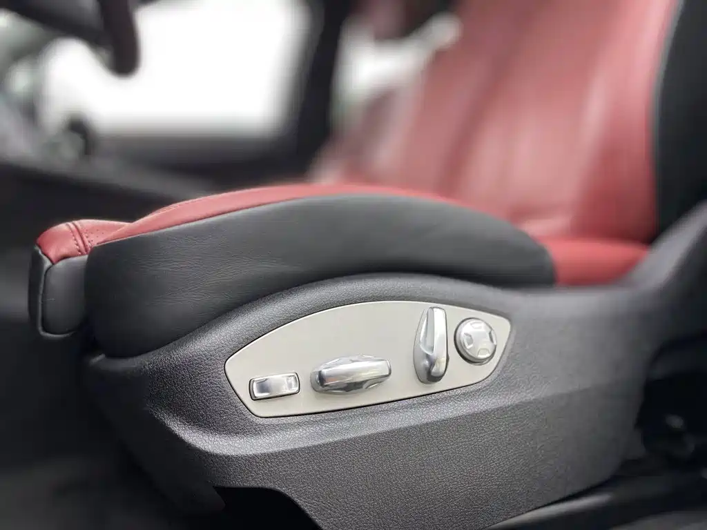 Porsche Macan — миниатюра 24