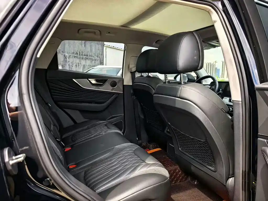 Hongqi Hongqi HS5 — миниатюра 11