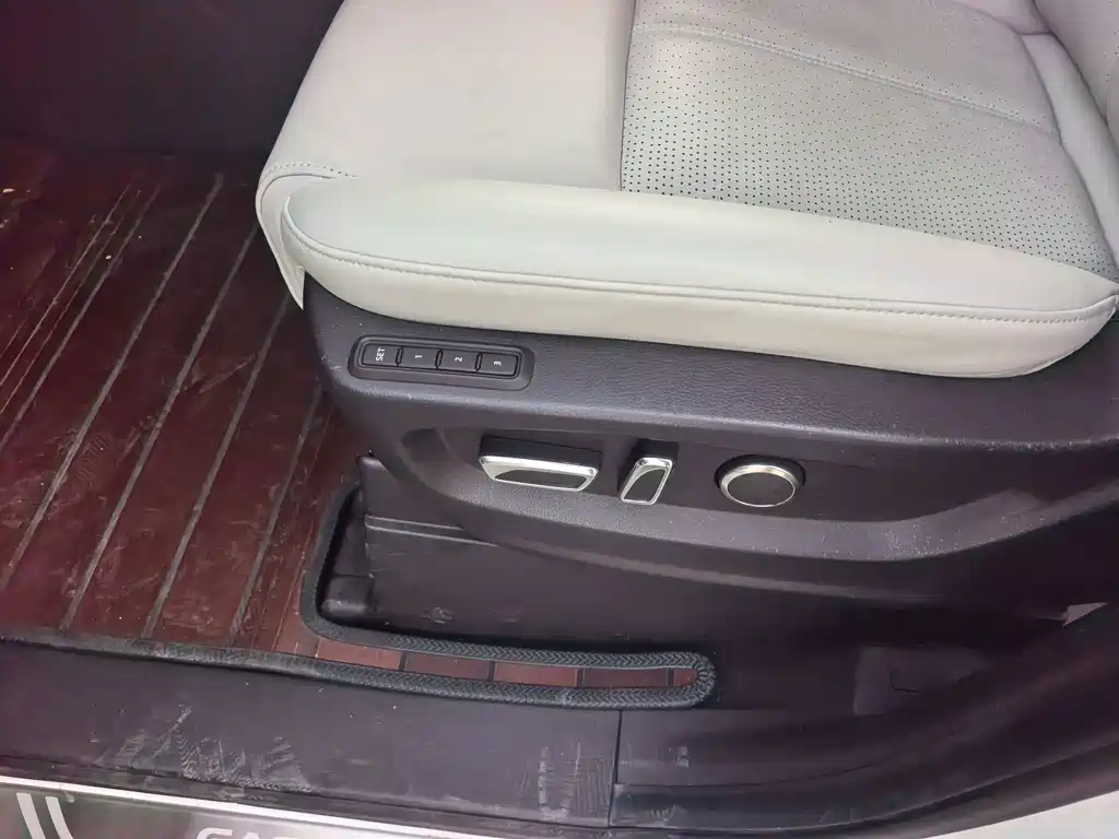 GAC Motor Trumpchi M8 — миниатюра 7