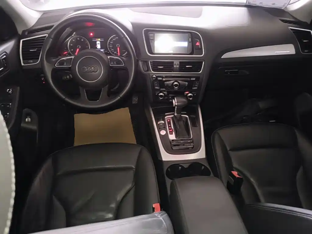 Audi Q5 — миниатюра 10