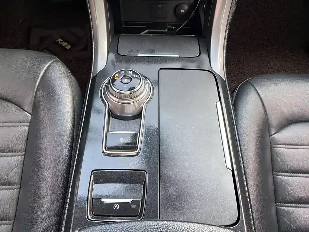 Ford Mondeo — миниатюра 16