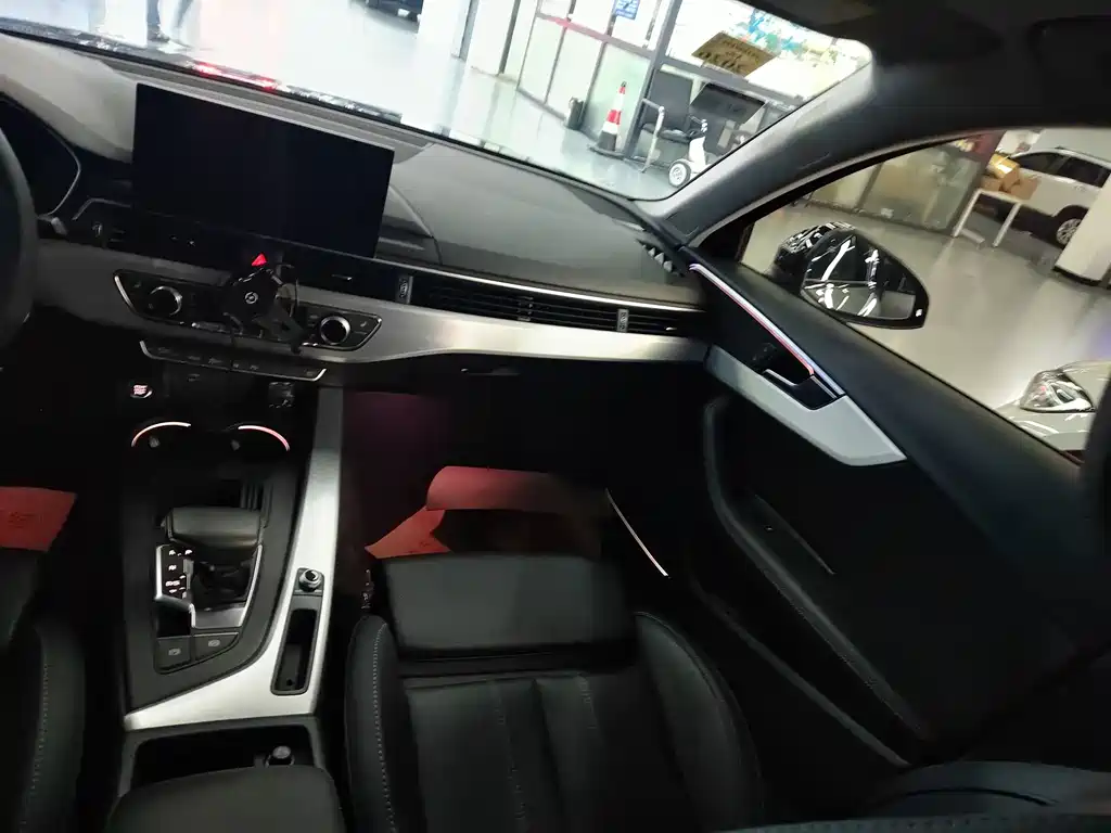 Audi A4L — миниатюра 13