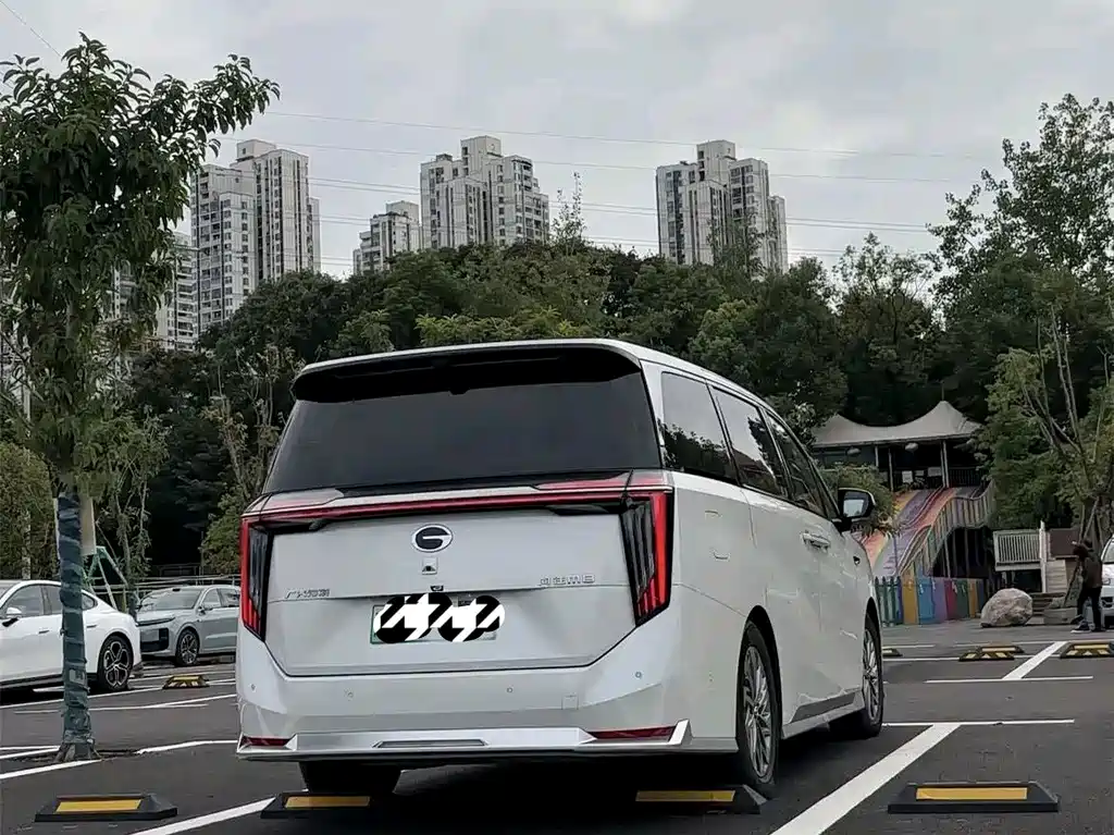 GAC Motor Trumpchi Xiangwang M8 — миниатюра 4