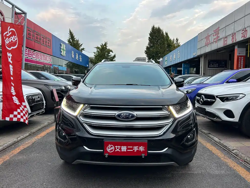 Ford Edge — миниатюра 2