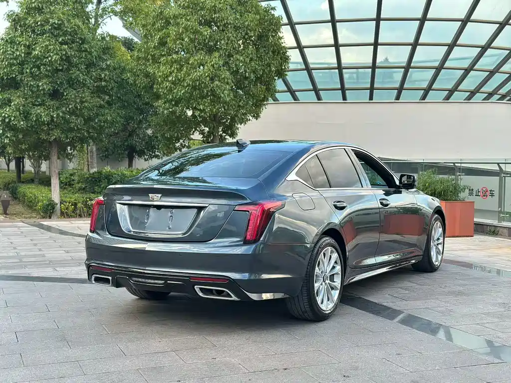 Cadillac CT5 — миниатюра 7