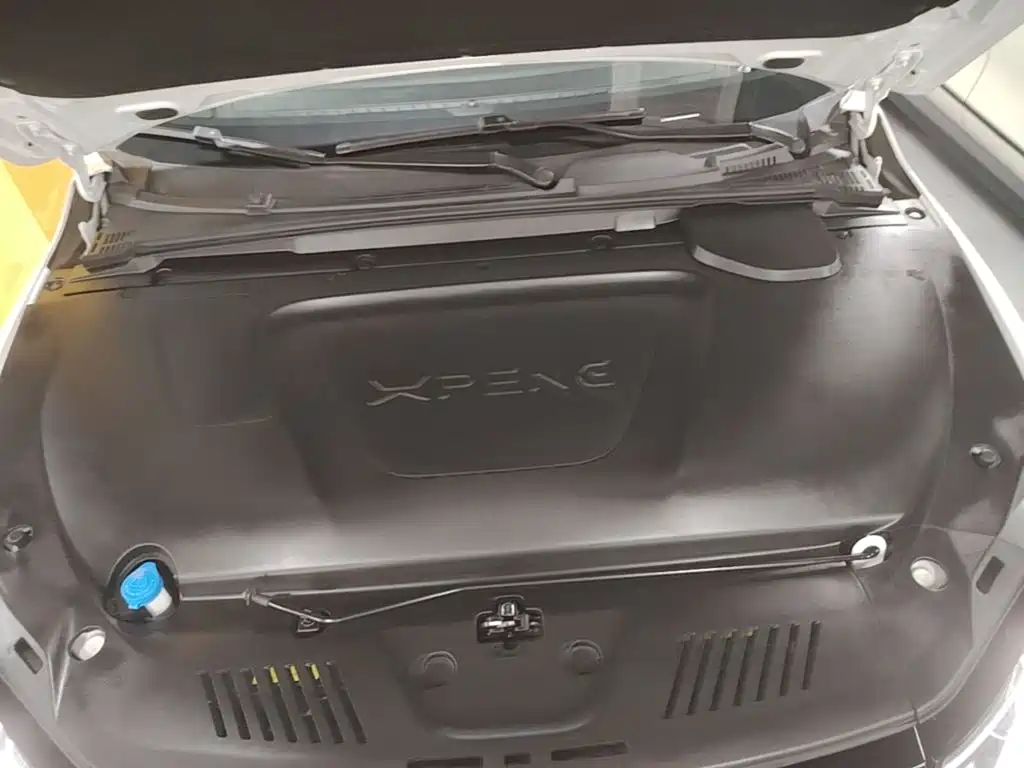 XPeng P5 — миниатюра 20