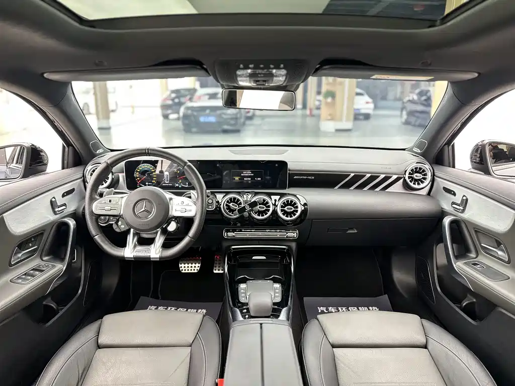 Mercedes-Benz A-Class AMG — миниатюра 5