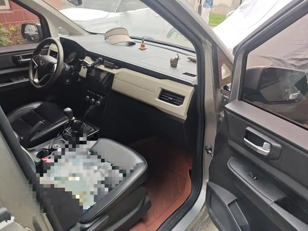 Wuling Hongguang PLUS — миниатюра 20