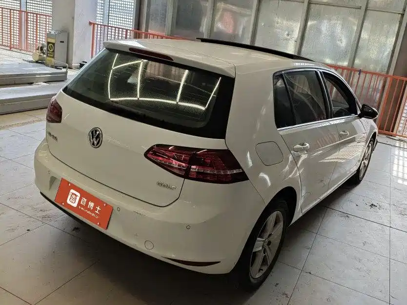 Volkswagen Golf — миниатюра 4