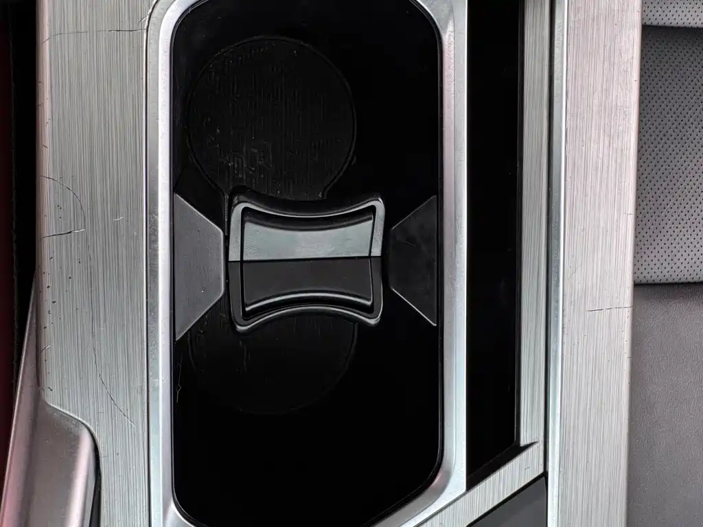 Geely Binyue PRO 260T DCT Knight, фото 17