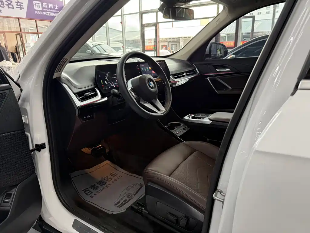 BMW X1 — миниатюра 4
