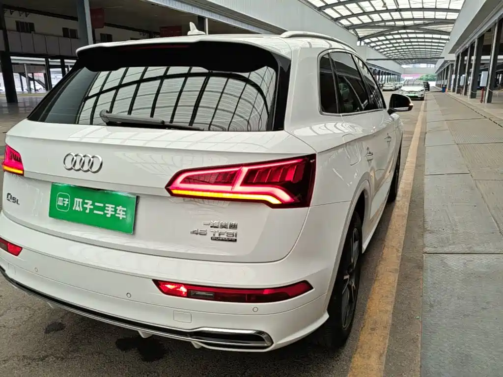 Audi Q5L — миниатюра 8