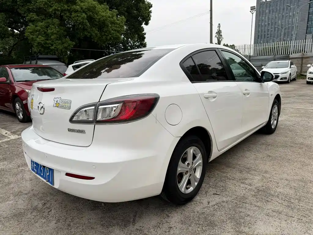 Mazda 3 Xingcheng — миниатюра 7