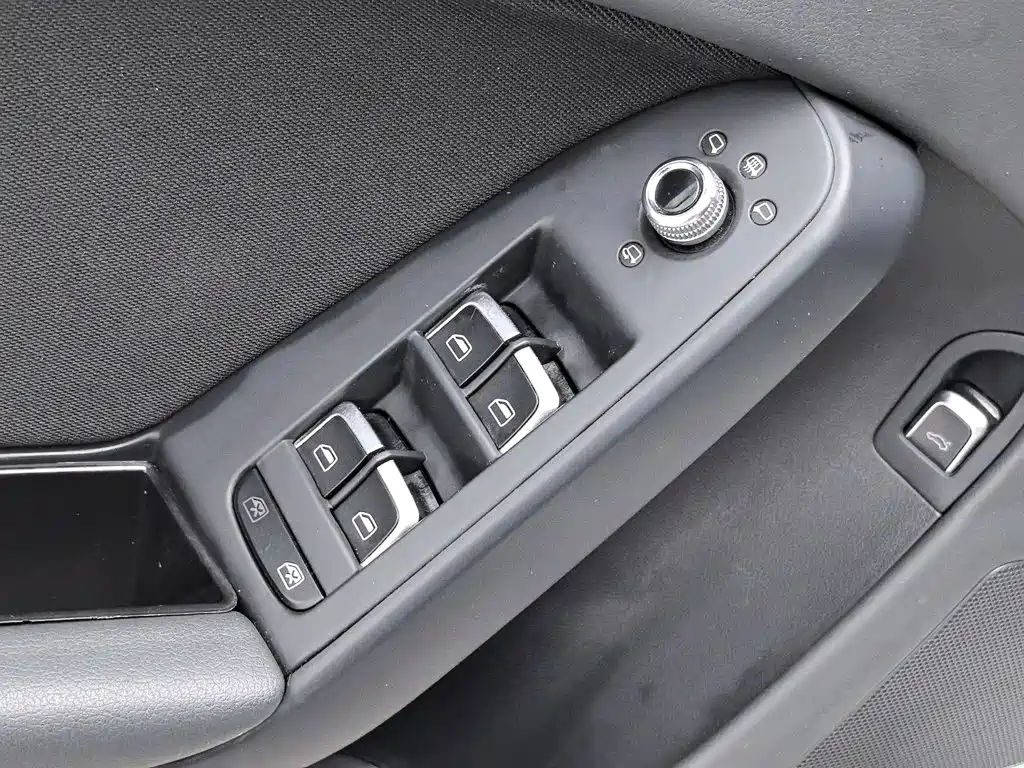 Audi A4L — миниатюра 9