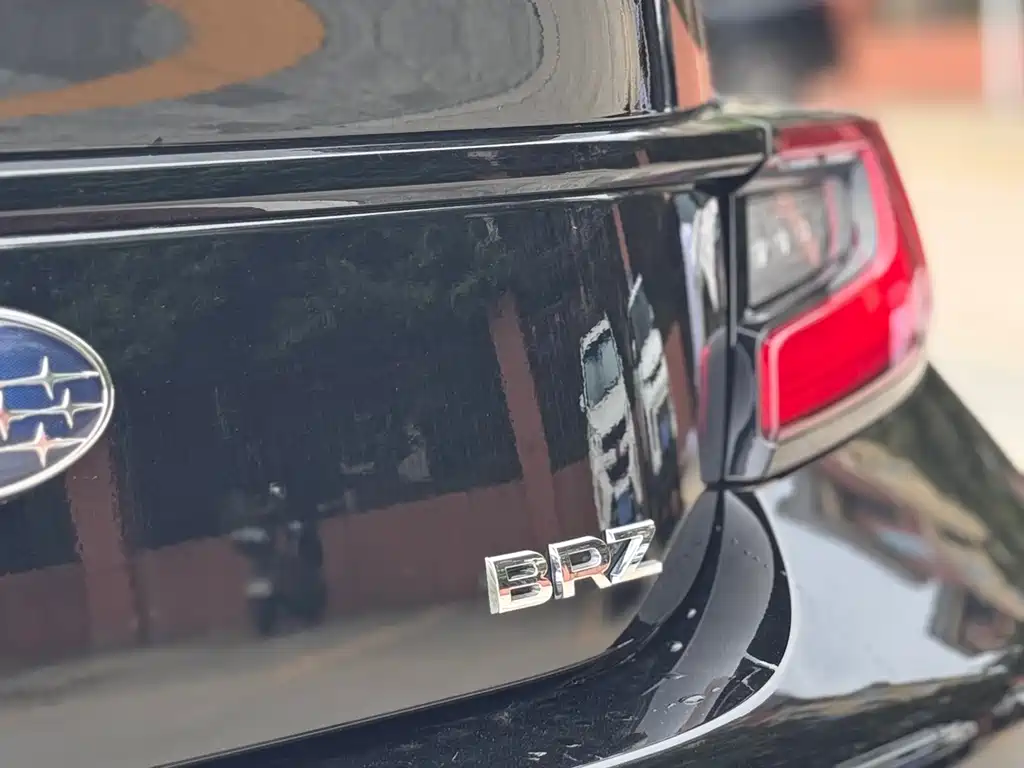 Subaru BRZ 2.4L Manual Edition EyeSight STI Sport, фото 12