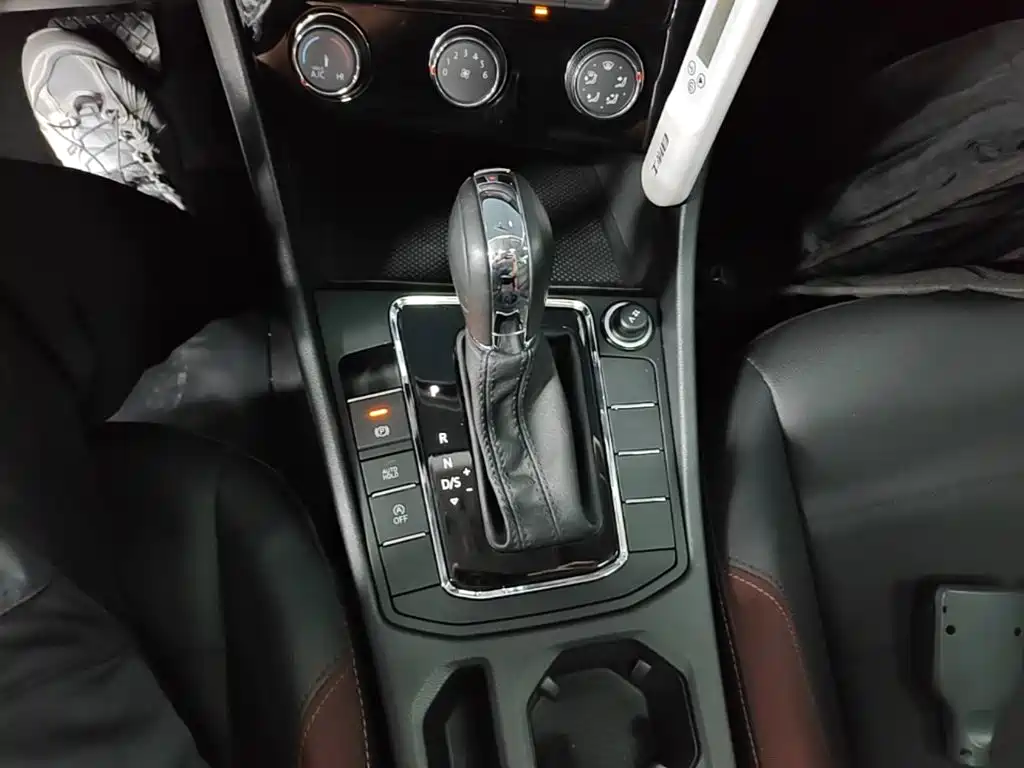 Volkswagen Bora — миниатюра 14