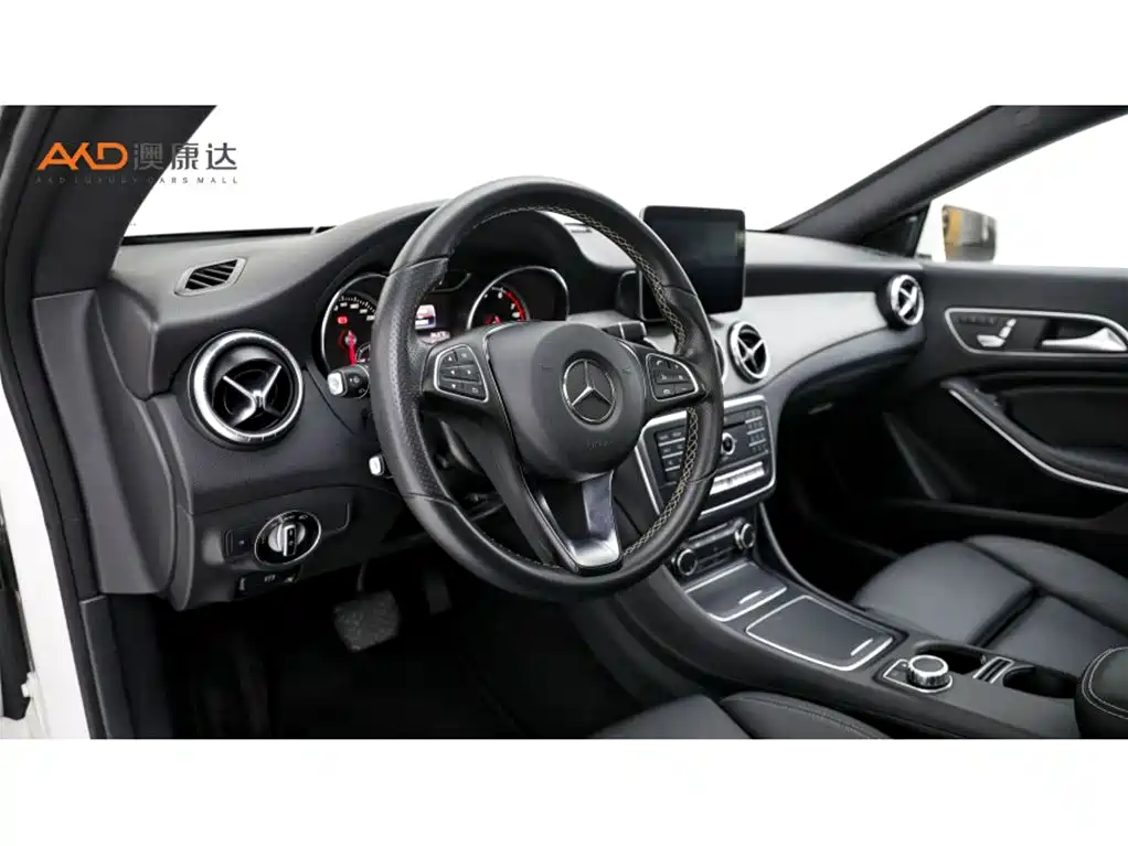 Mercedes-Benz CLA (Import) — миниатюра 6